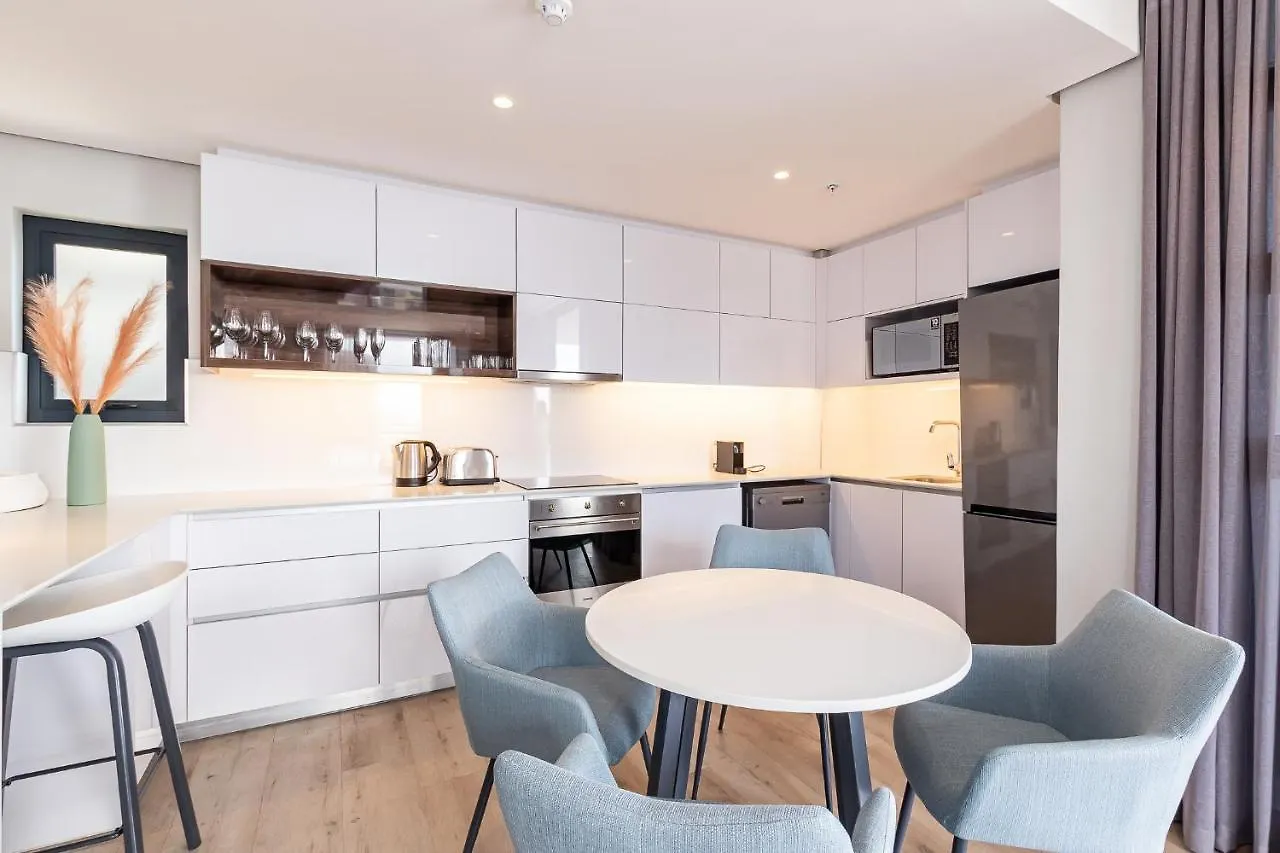 Spacious Apartment At 16 On Bree With Great Views Cape Town
